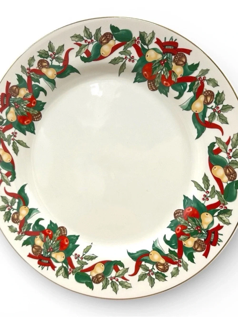 AMC Christmas Bounty Dinner Plates Set of 6 Japan Gold Trim Holiday 10⅜” Vintage